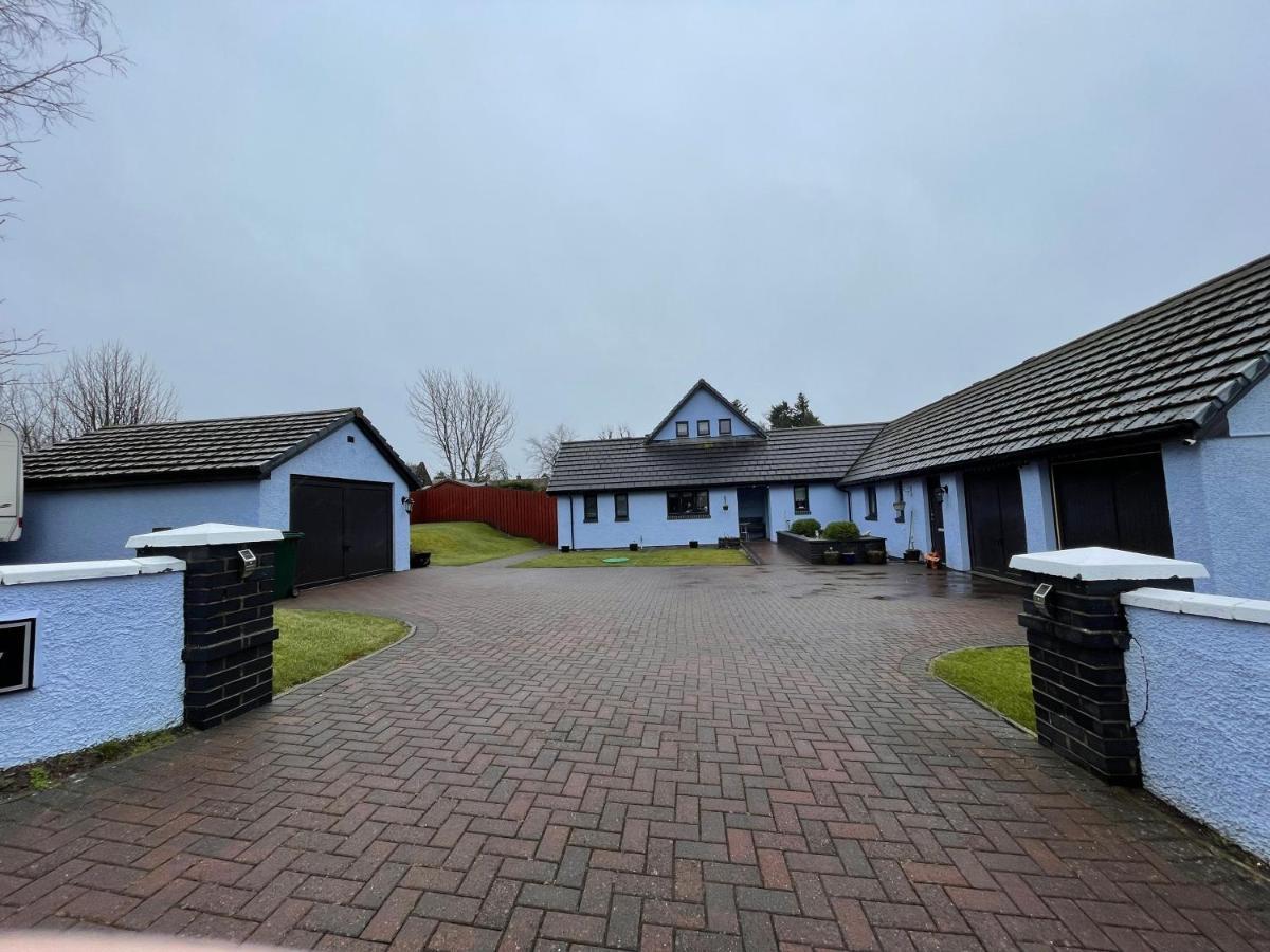 Lindas Retreats Self Catering Accommodation 1 Bedroom Cottage Or 3 Bedroom House Tomintoul Esterno foto