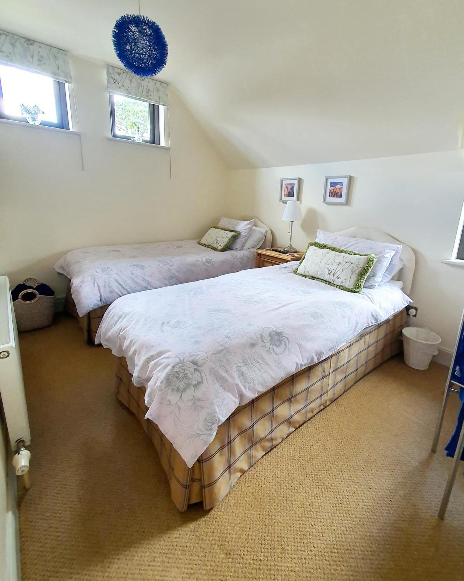 Lindas Retreats Self Catering Accommodation 1 Bedroom Cottage Or 3 Bedroom House Tomintoul Esterno foto
