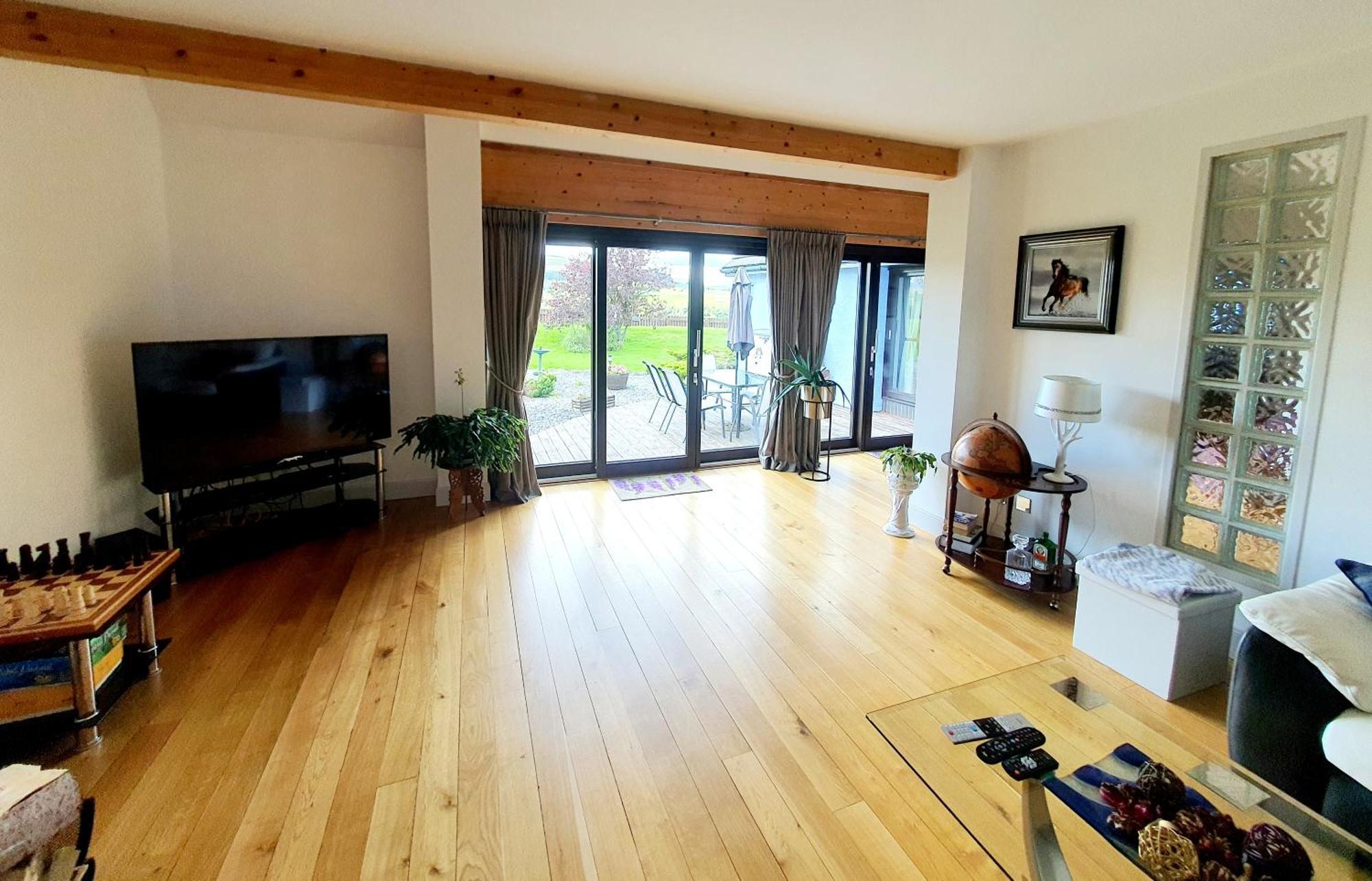 Lindas Retreats Self Catering Accommodation 1 Bedroom Cottage Or 3 Bedroom House Tomintoul Esterno foto