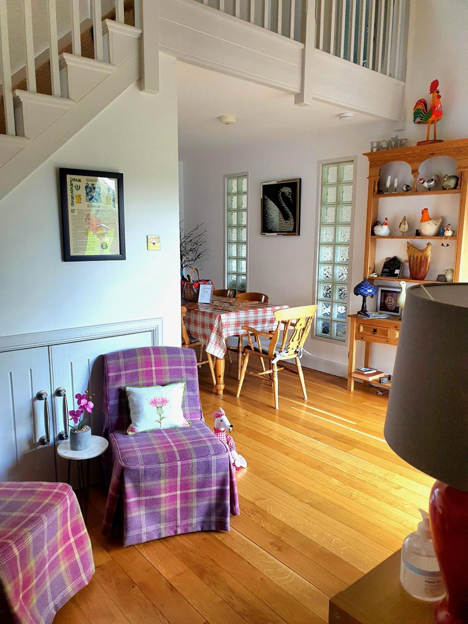 Lindas Retreats Self Catering Accommodation 1 Bedroom Cottage Or 3 Bedroom House Tomintoul Esterno foto